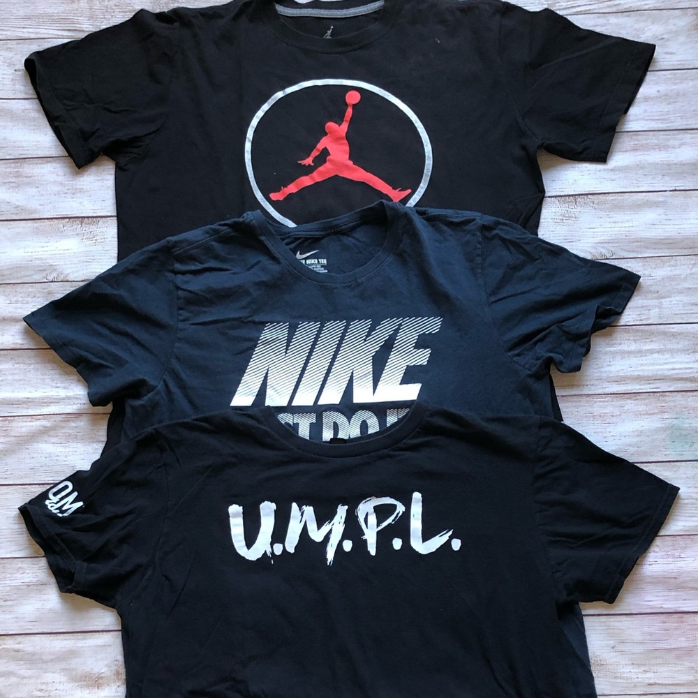 Men's Bundle 3 Short Sleeve Tees Nike Jordan Size Large